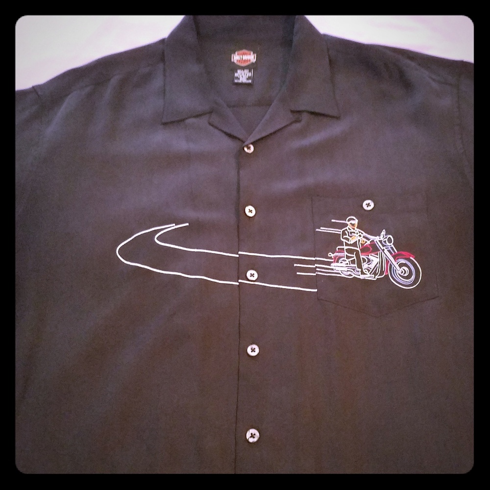 Mens XXL Harley Davidson silk embroidered shirt